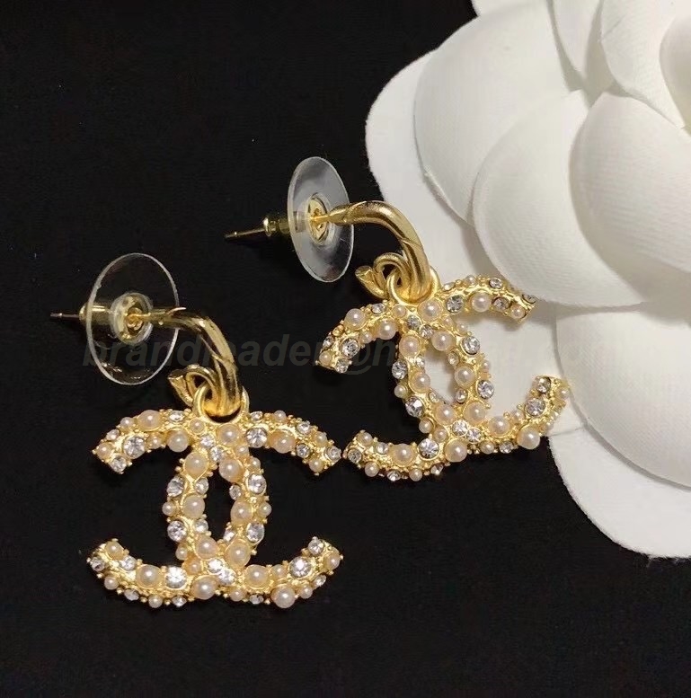 Chanel Earrings 801